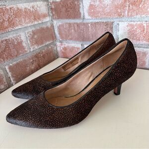 Clarks Artisan Sage Cooper Calf Hair Kitten Heels Women’s 7 Brown Spotted